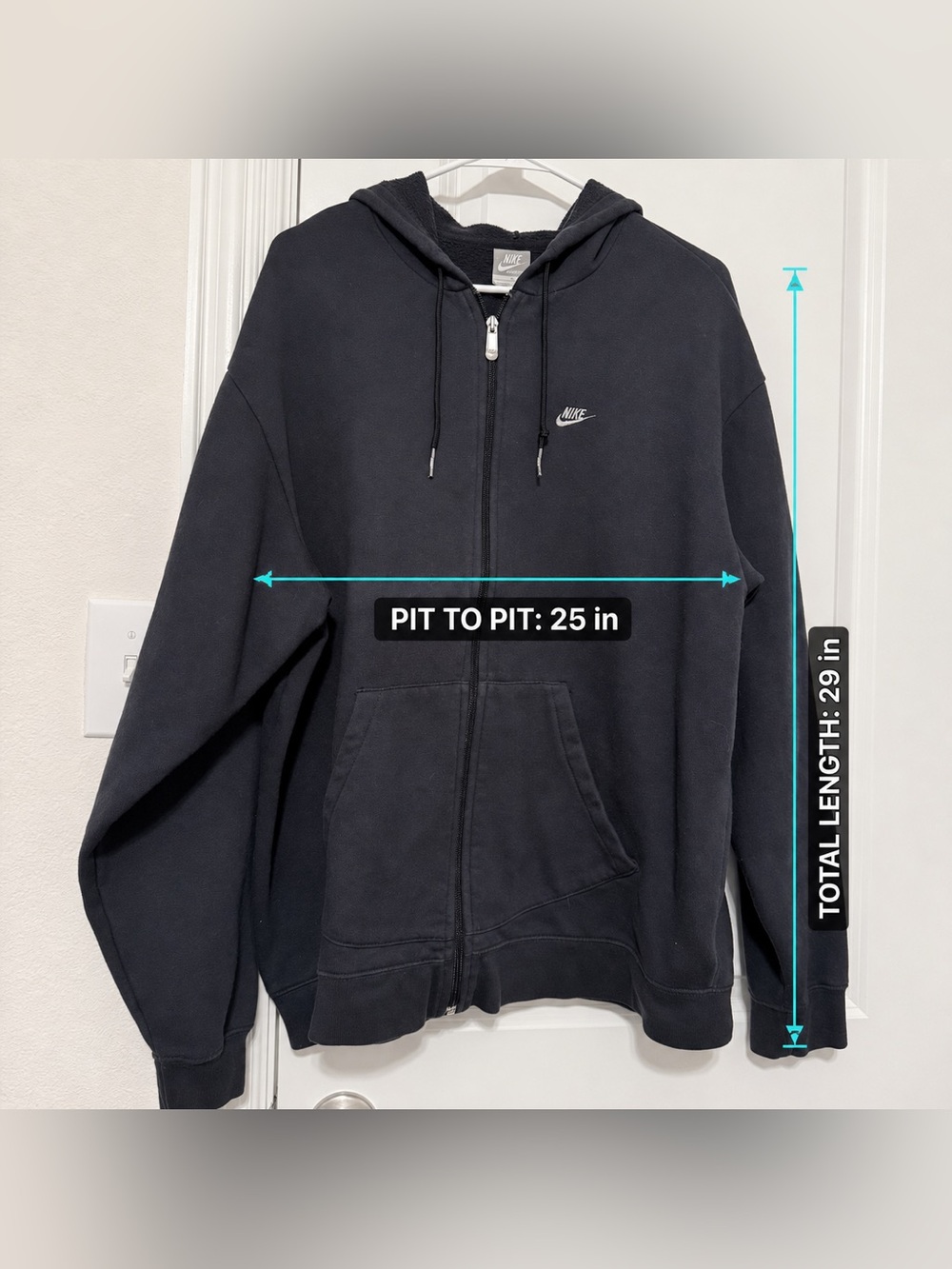 Nike Sportswear Black Full-Zip Hoodie XL Embroidered Swoosh Fleece
